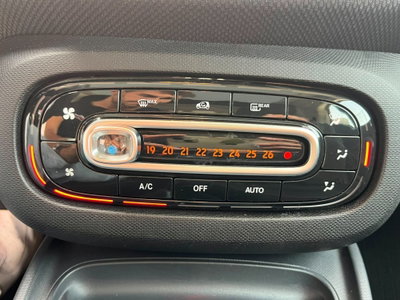 smart Fortwo 70 1.0 twinamic Superpassion (18)