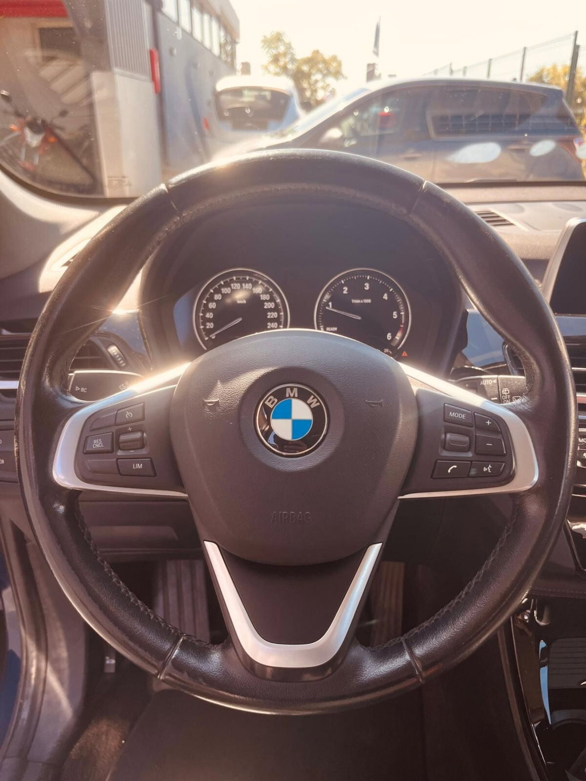 BMW X1 sDrive18d xLine Plus (11)