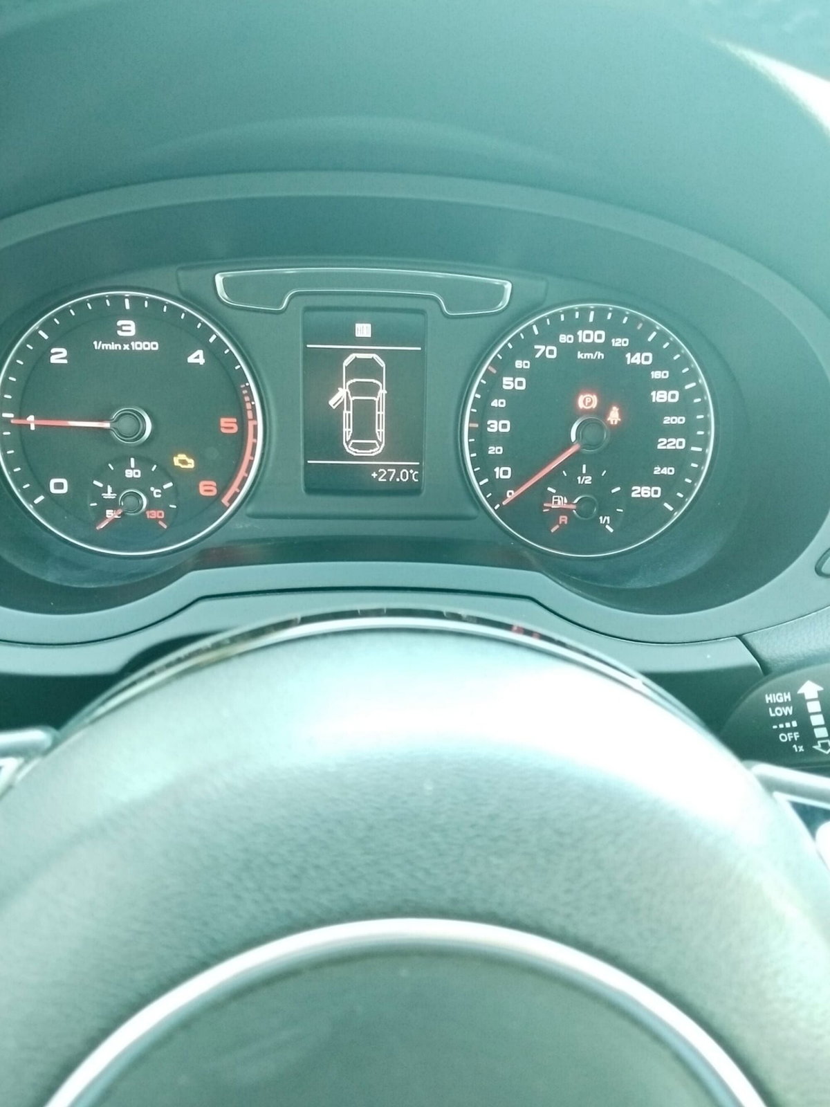 Audi Q3 2.0 TDI 150 CV (11)