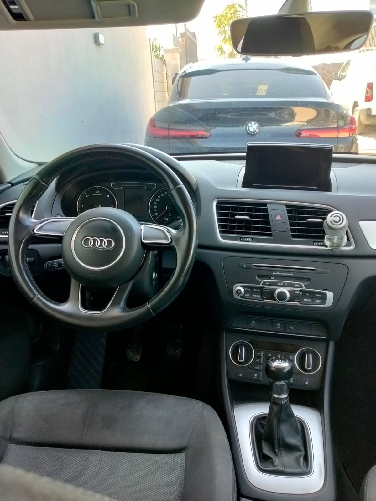 Audi Q3 2.0 TDI 150 CV (20)