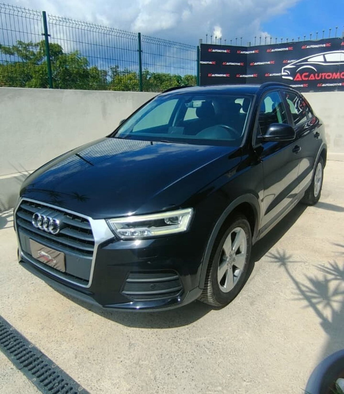 Audi Q3 2.0 TDI 150 CV (3)