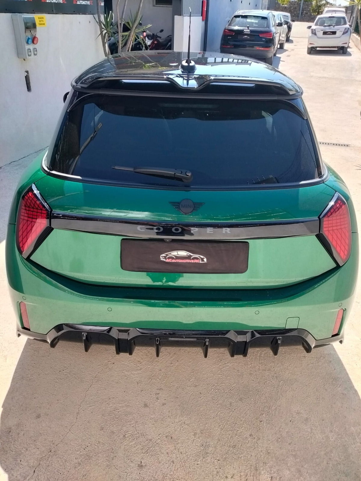 MINI Mini 2.0 John Cooper Works JCW (5)