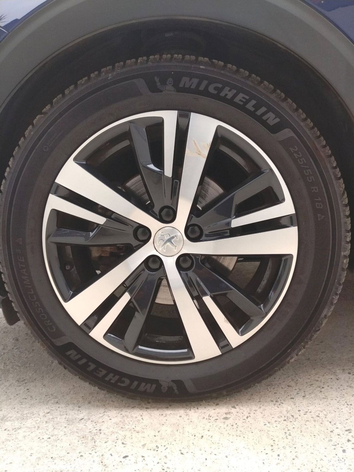 Peugeot 3008 BlueHDi 130 S&S EAT8 GT Pack (12)