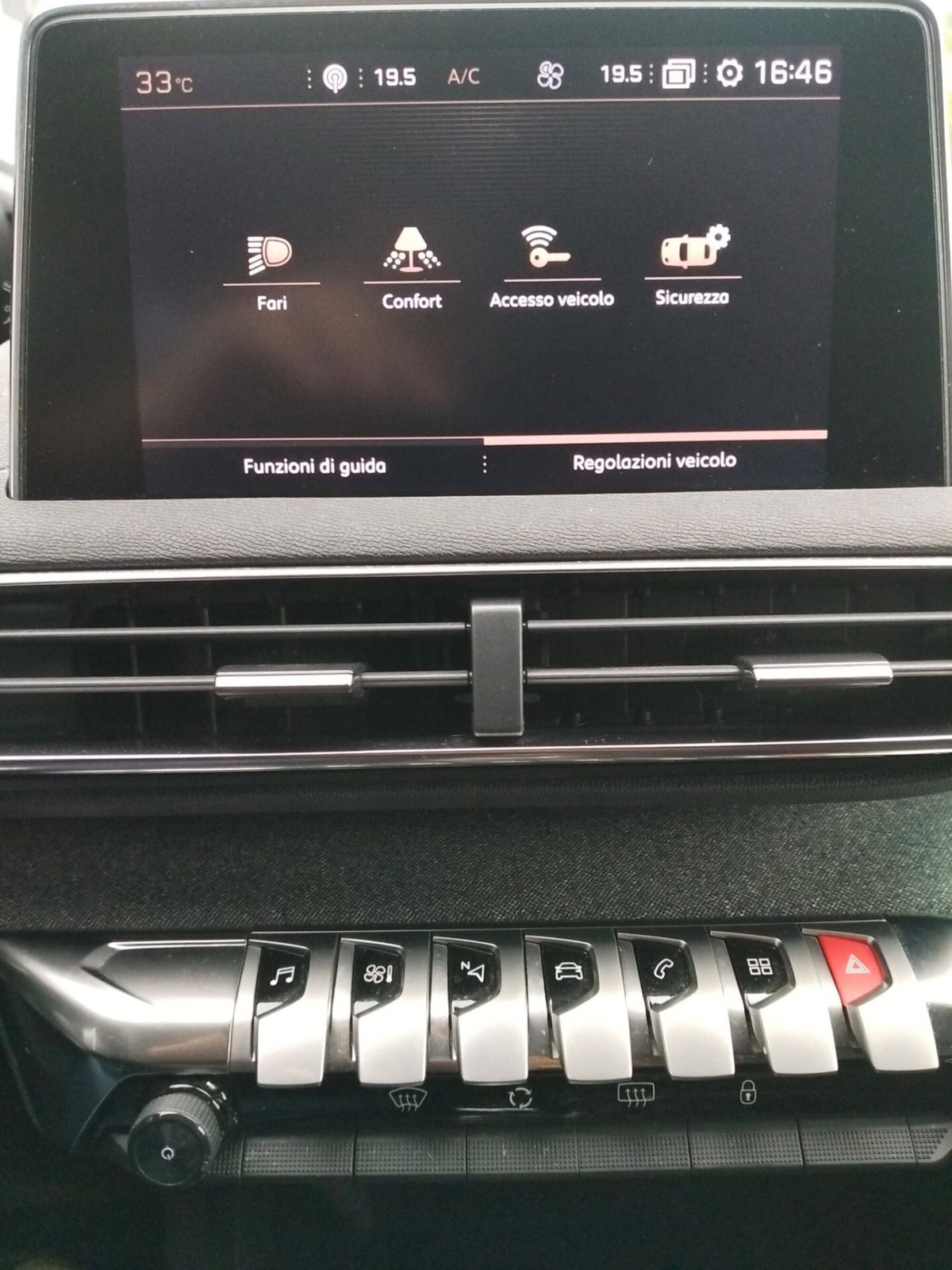 Peugeot 3008 BlueHDi 130 S&S EAT8 GT Pack (20)