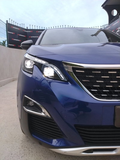 Peugeot 3008 BlueHDi 130 S&S EAT8 GT Pack (3)
