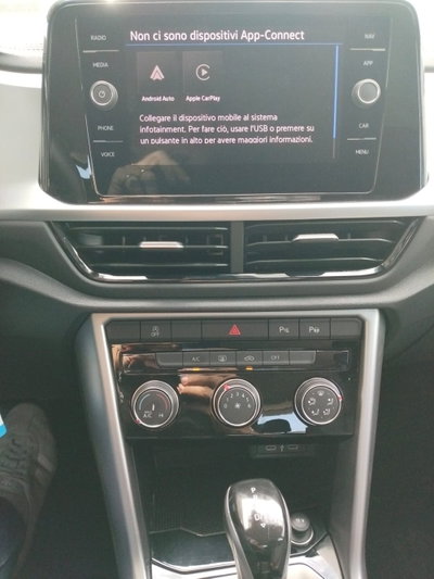 Volkswagen T-Roc 2.0 tdi Life 150cv dsg (16)