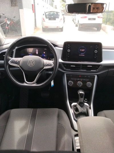 Volkswagen T-Roc 2.0 tdi Life 150cv dsg (18)