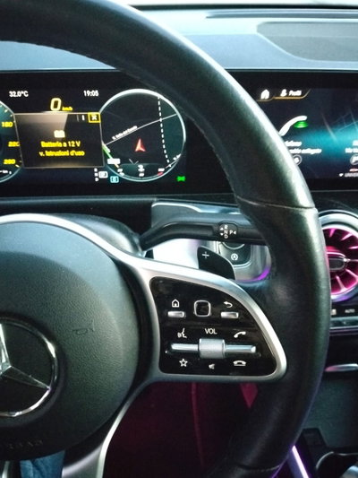 Mercedes-Benz GLB 200 d Automatic 4Matic Sport Plus (15)