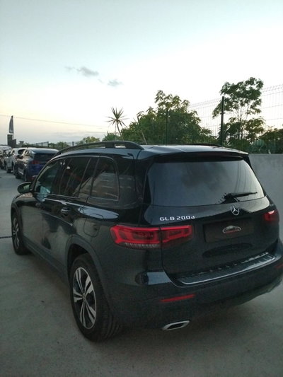 Mercedes-Benz GLB 200 d Automatic 4Matic Sport Plus (4)