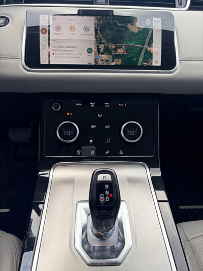 Land Rover Range Rover Evoque 2.0D I4 163CV AWD Auto R-Dynamic HSE (19)