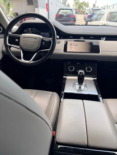 Land Rover Range Rover Evoque 2.0D I4 163CV AWD Auto R-Dynamic HSE (8)