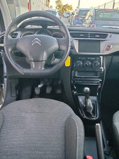 Citroen C3 BlueHDi 75 Exclusive (16)