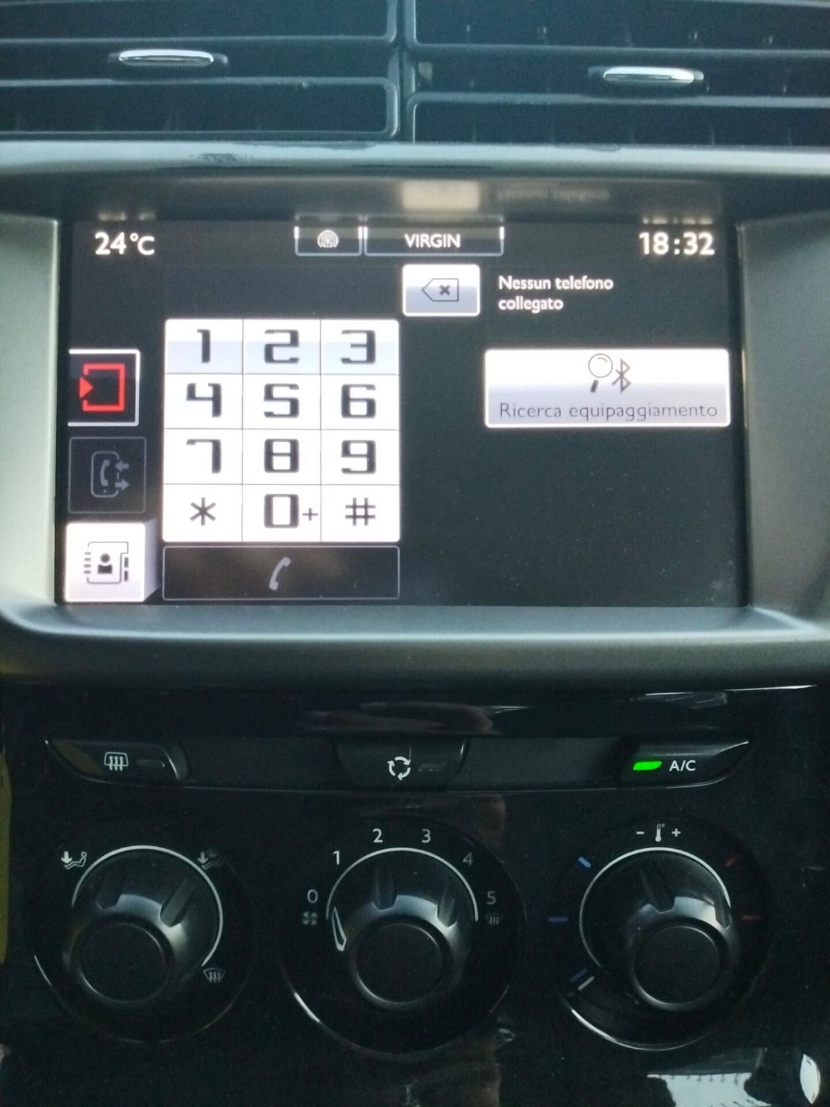 Citroen C3 BlueHDi 75 Exclusive (17)