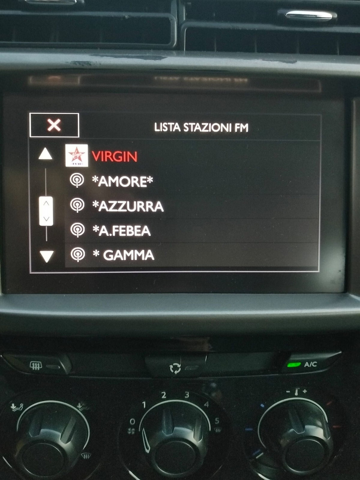 Citroen C3 BlueHDi 75 Exclusive (19)