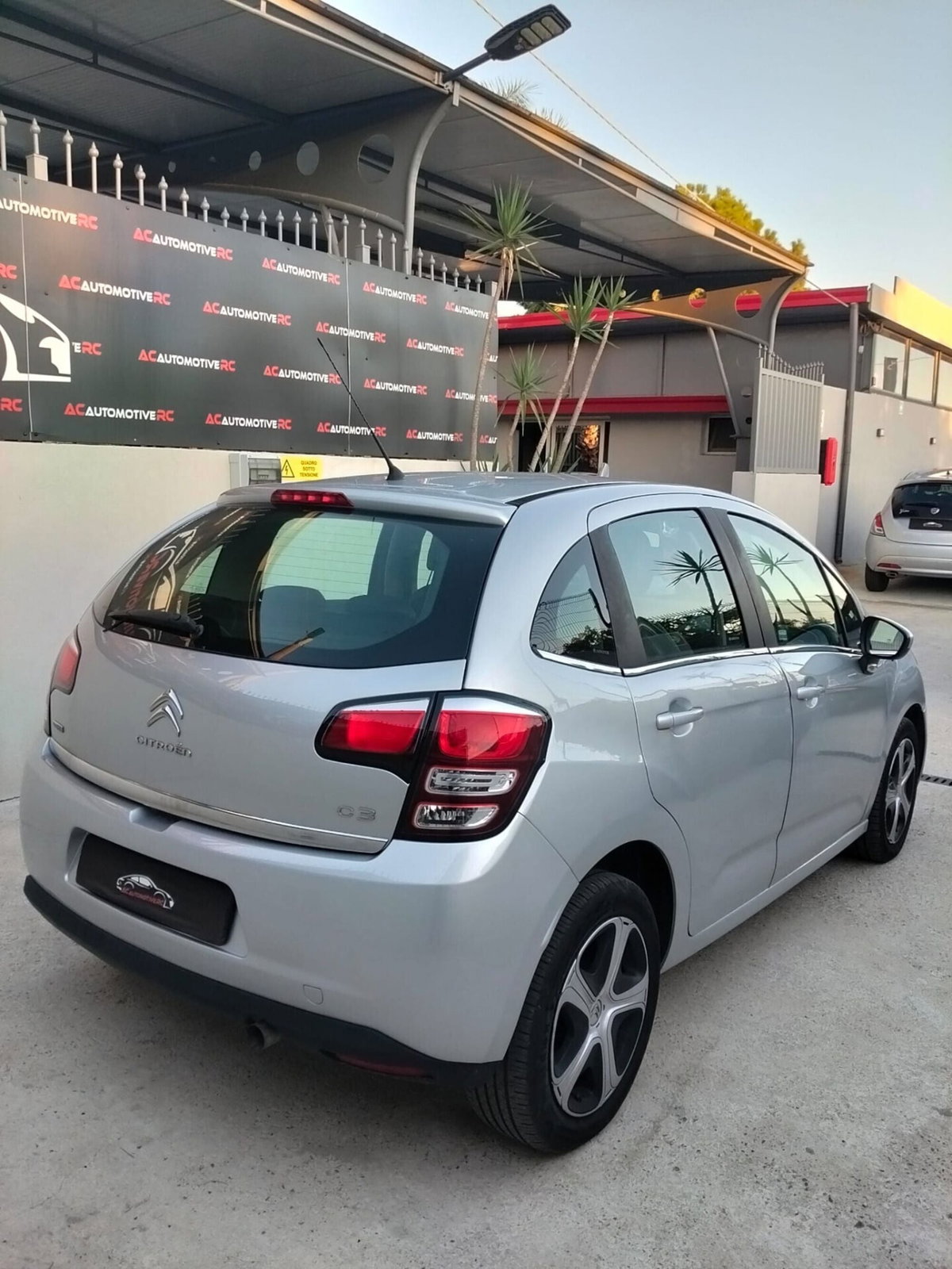 Citroen C3 BlueHDi 75 Exclusive (7)