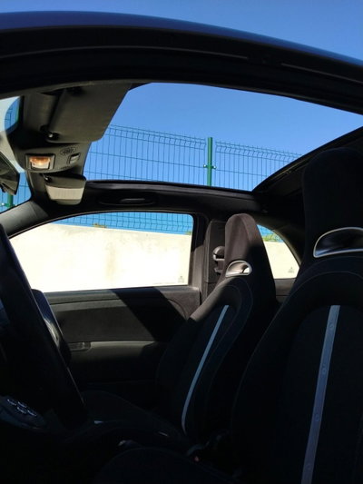 Abarth 500 Cabrio 1.4 Turbo T-Jet MTA (16)