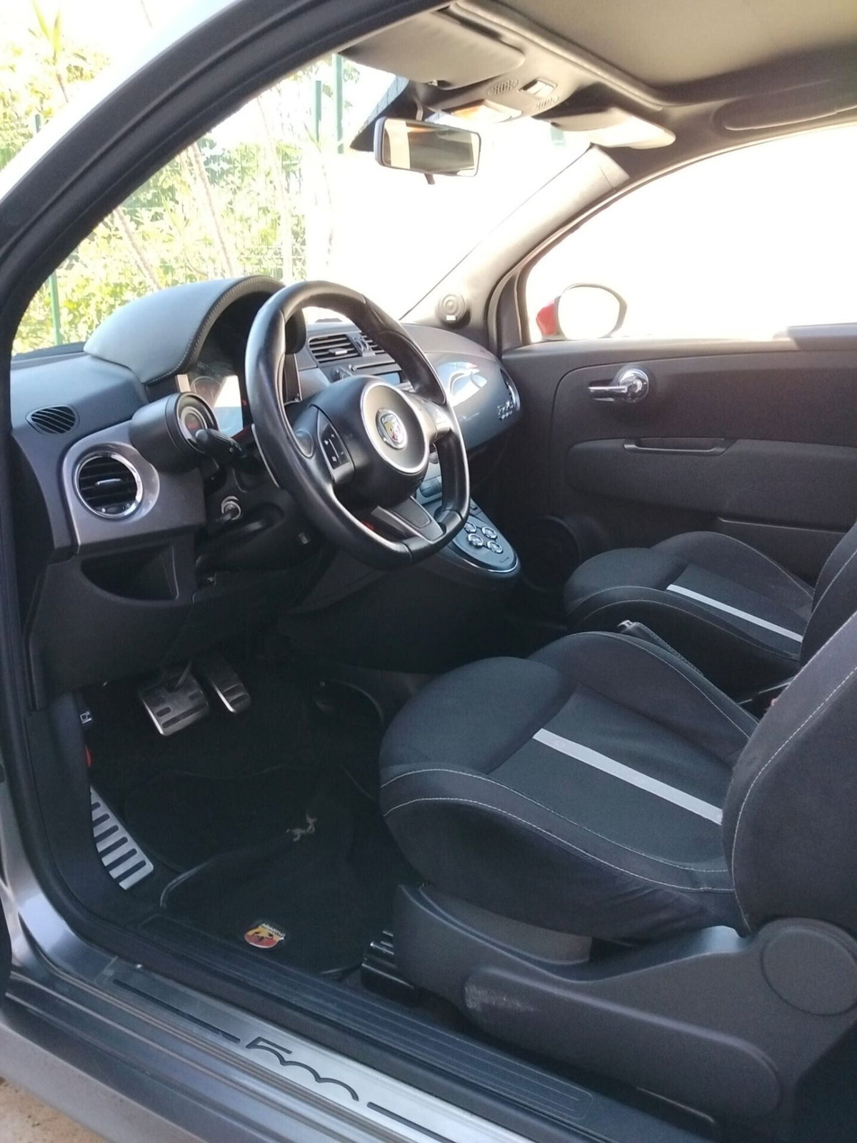 Abarth 500 Cabrio 1.4 Turbo T-Jet MTA (17)