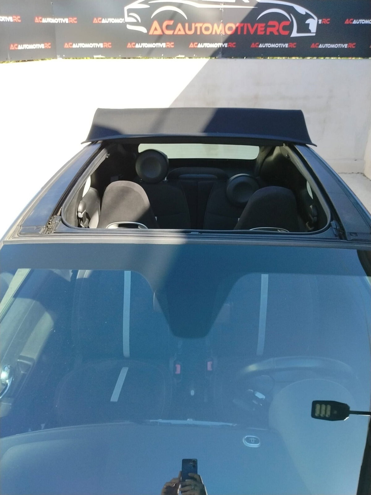 Abarth 500 Cabrio 1.4 Turbo T-Jet MTA (2)