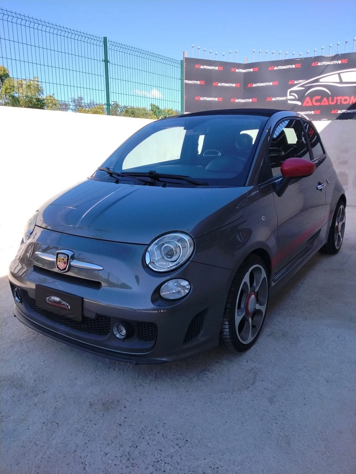 Abarth 500 Cabrio 1.4 Turbo T-Jet MTA (3)