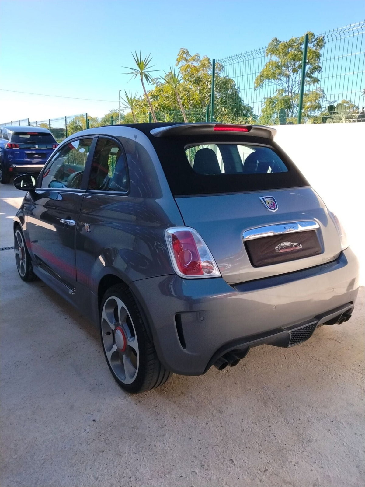 Abarth 500 Cabrio 1.4 Turbo T-Jet MTA (4)