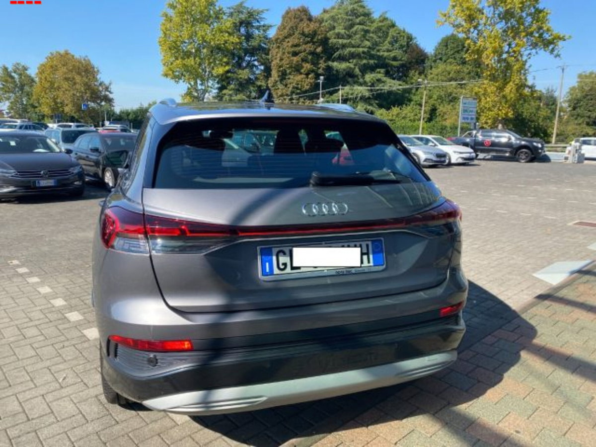 Audi Q4 Q4 40 e-tron Business Advanced (5)