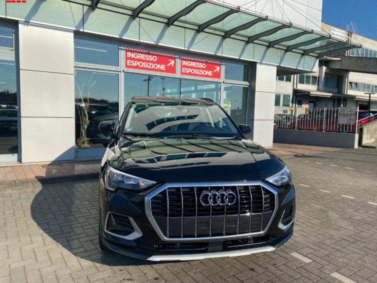 Audi Q3 35 TFSI S tronic Business Advanced (3)