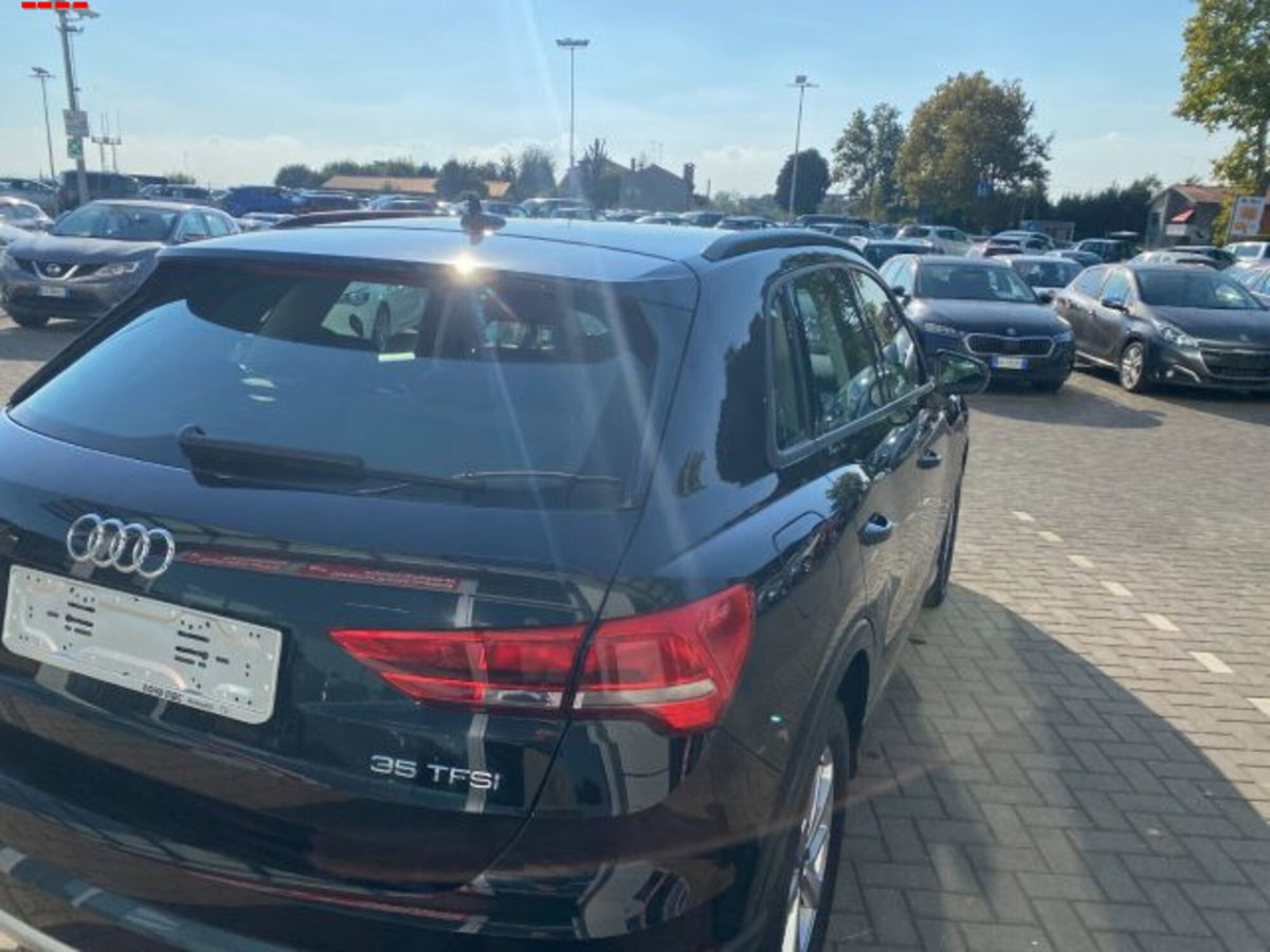 Audi Q3 35 TFSI S tronic Business Advanced (6)