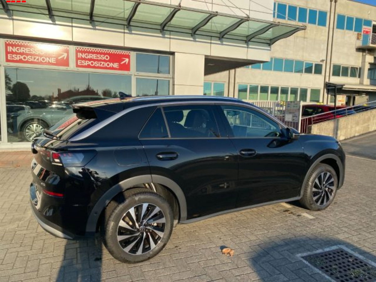 Volkswagen T-Roc 1.5 etsi Style 150cv dsg (12)