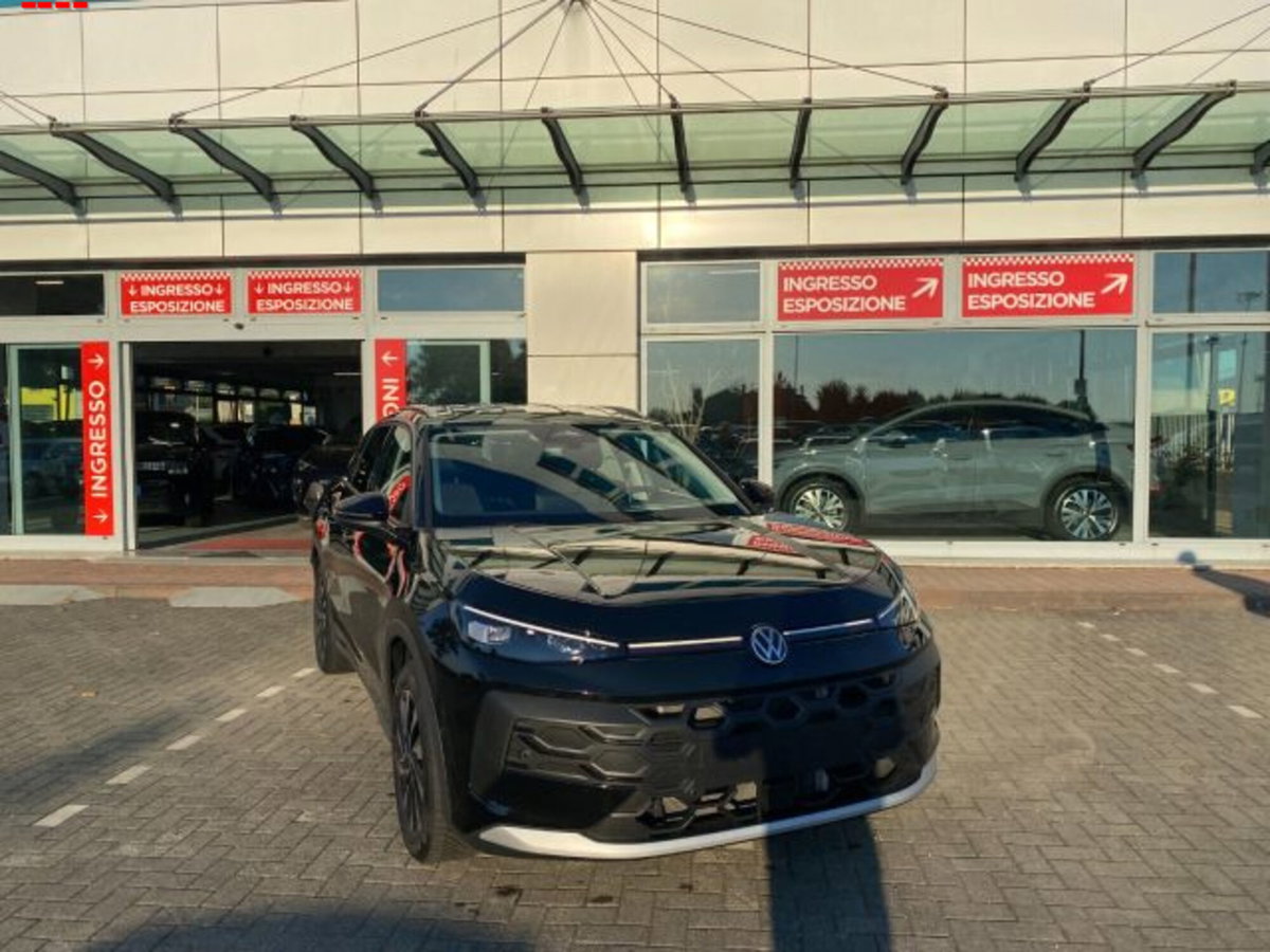 Volkswagen T-Roc 1.5 etsi Style 150cv dsg (2)