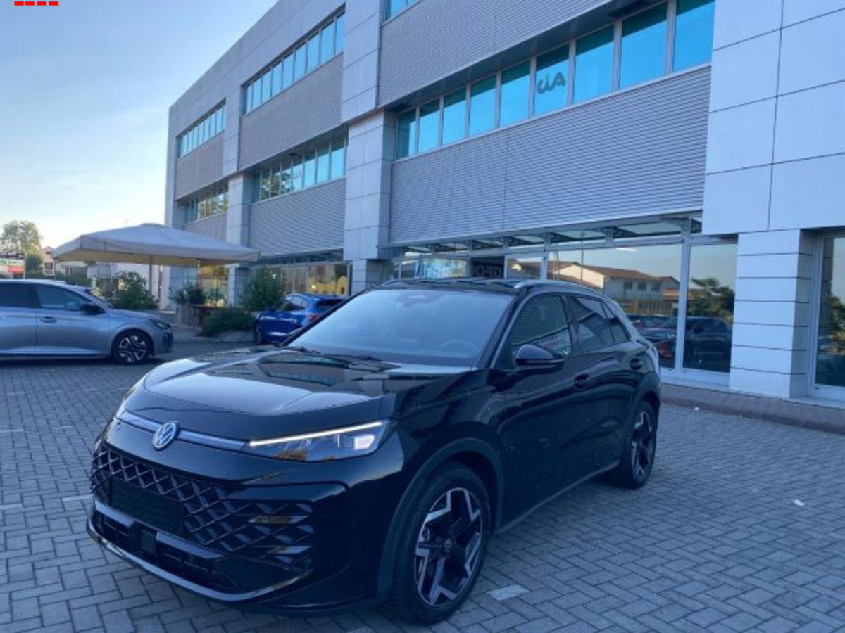 Volkswagen T-Roc 1.5 etsi R-Line 150cv dsg (2)