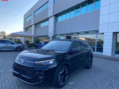 Volkswagen T-Roc 1.5 etsi R-Line 150cv dsg (2)