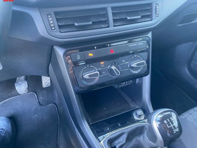 Volkswagen T-Cross 1.0 TSI Style BMT (12)