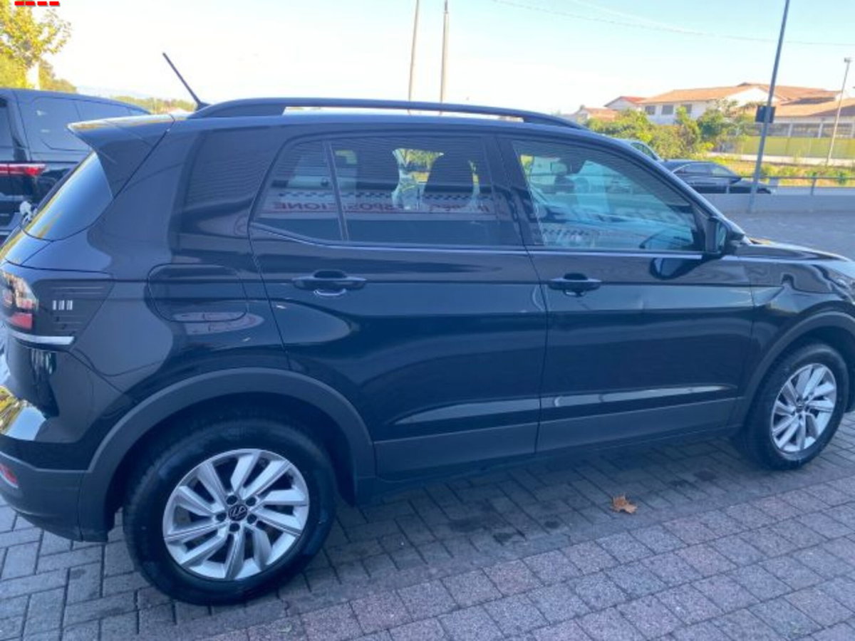 Volkswagen T-Cross 1.0 TSI Style BMT (6)