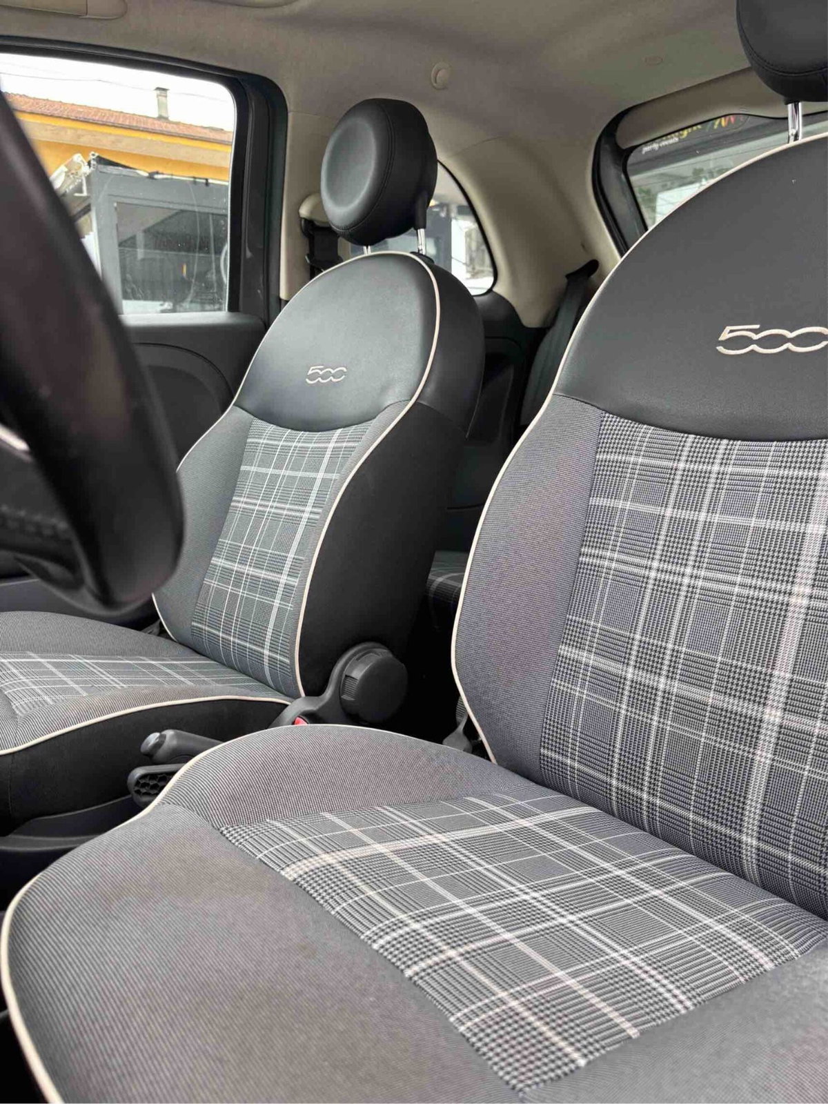 Fiat 500 1.2 Lounge (8)