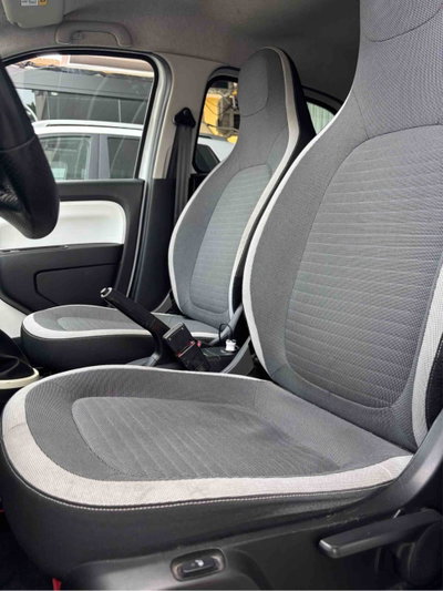 Renault Twingo SCe Life (10)