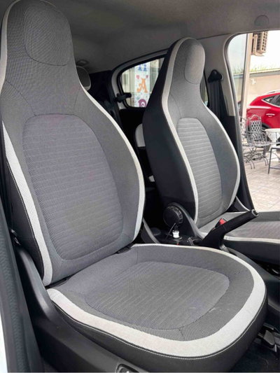 Renault Twingo SCe Life (11)