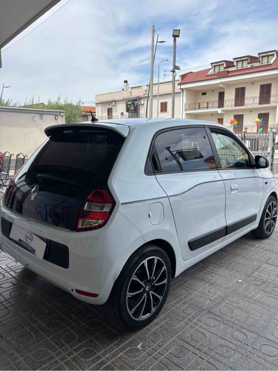 Renault Twingo SCe Life (4)