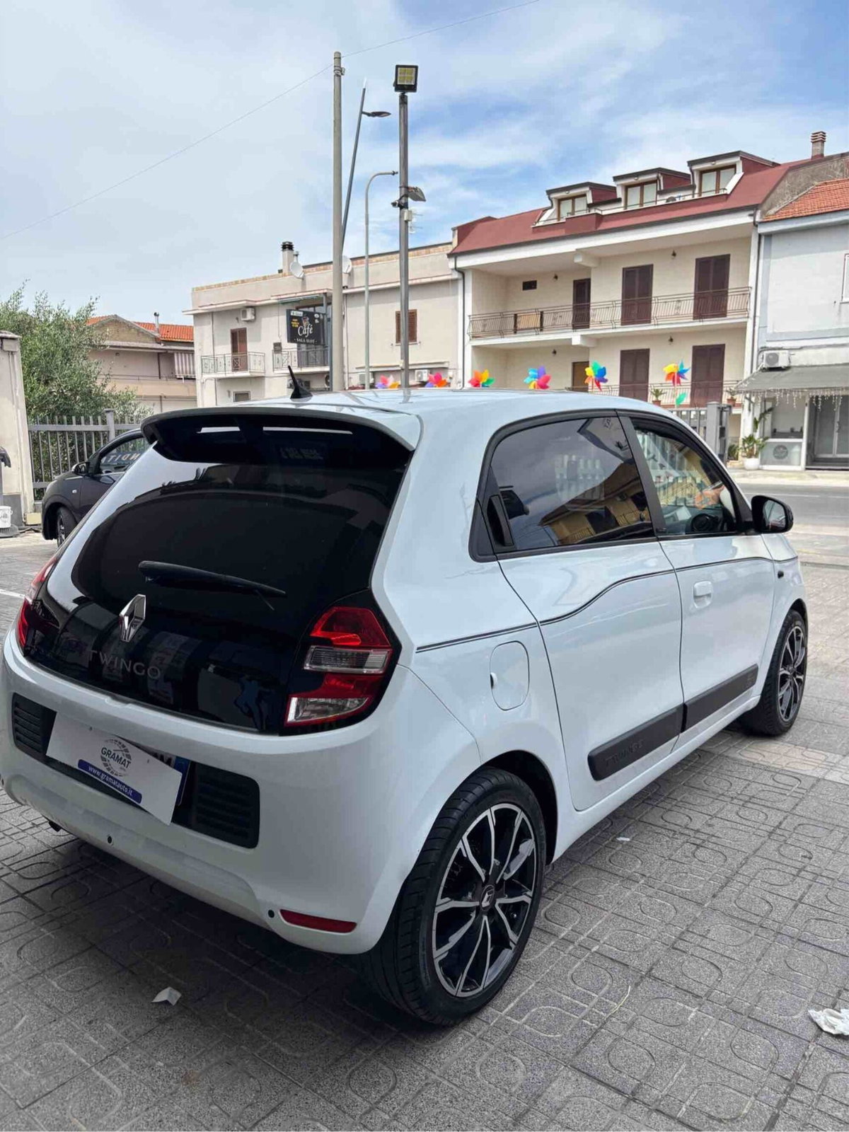 Renault Twingo SCe Life (6)