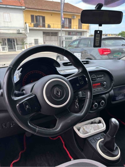 Renault Twingo SCe Life (7)