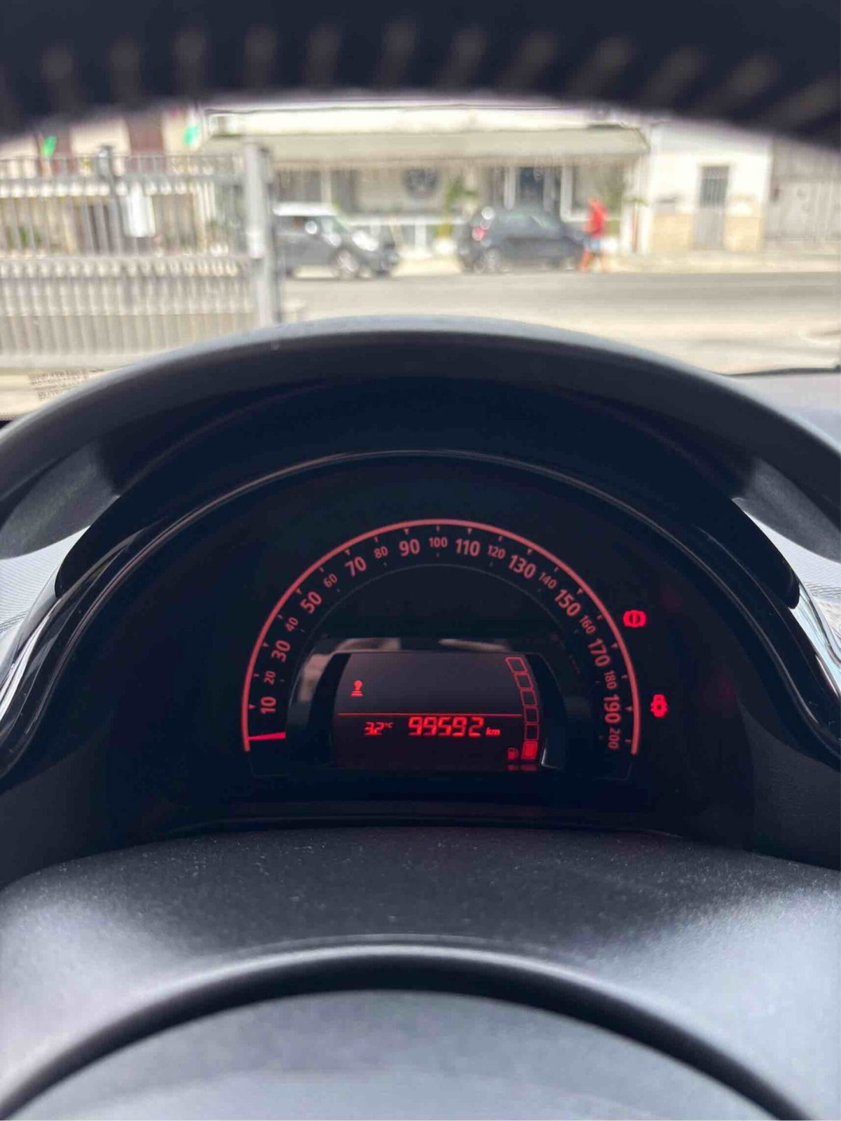 Renault Twingo SCe Life (8)