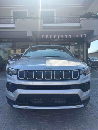 Jeep Compass 1.6 Multijet II 2WD Limited (2)
