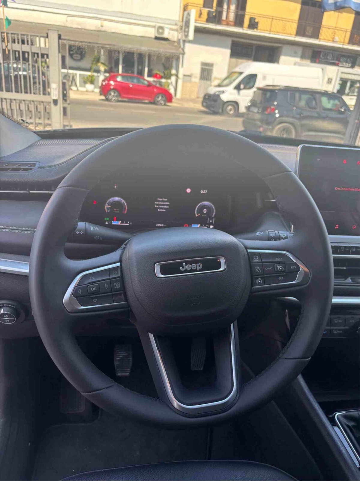Jeep Compass 1.6 Multijet II 2WD Limited (8)