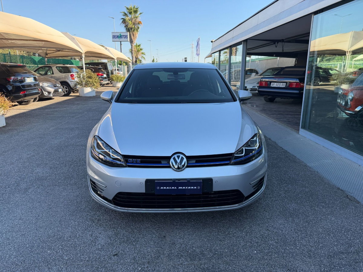Volkswagen Golf GTE 1.4 TSI DSG 5p. Plug-In-Hybrid (3)