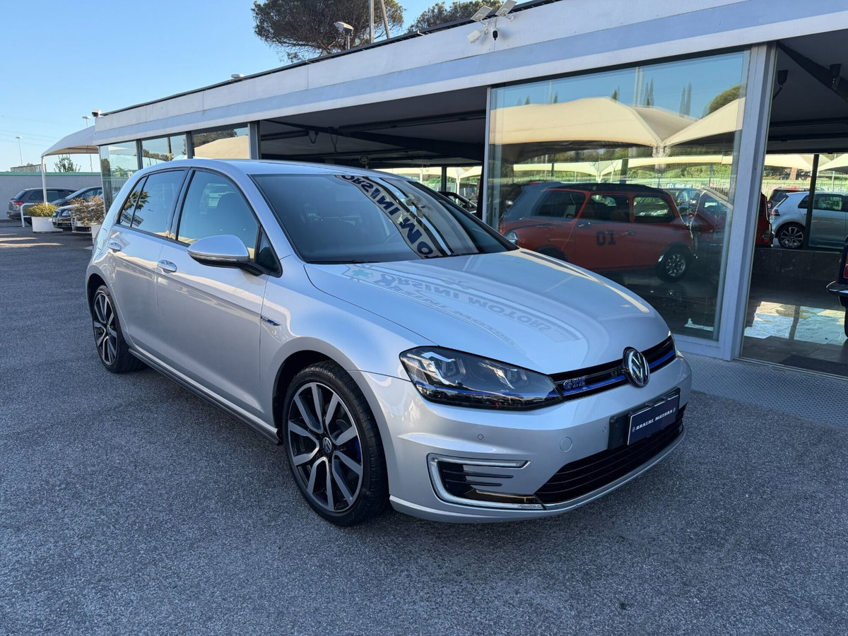 Volkswagen Golf GTE 1.4 TSI DSG 5p. Plug-In-Hybrid (5)