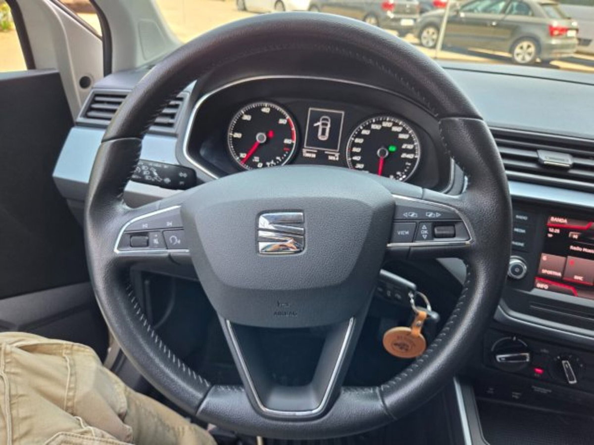 SEAT Arona 1.6 TDI 95 CV DSG Style (16)