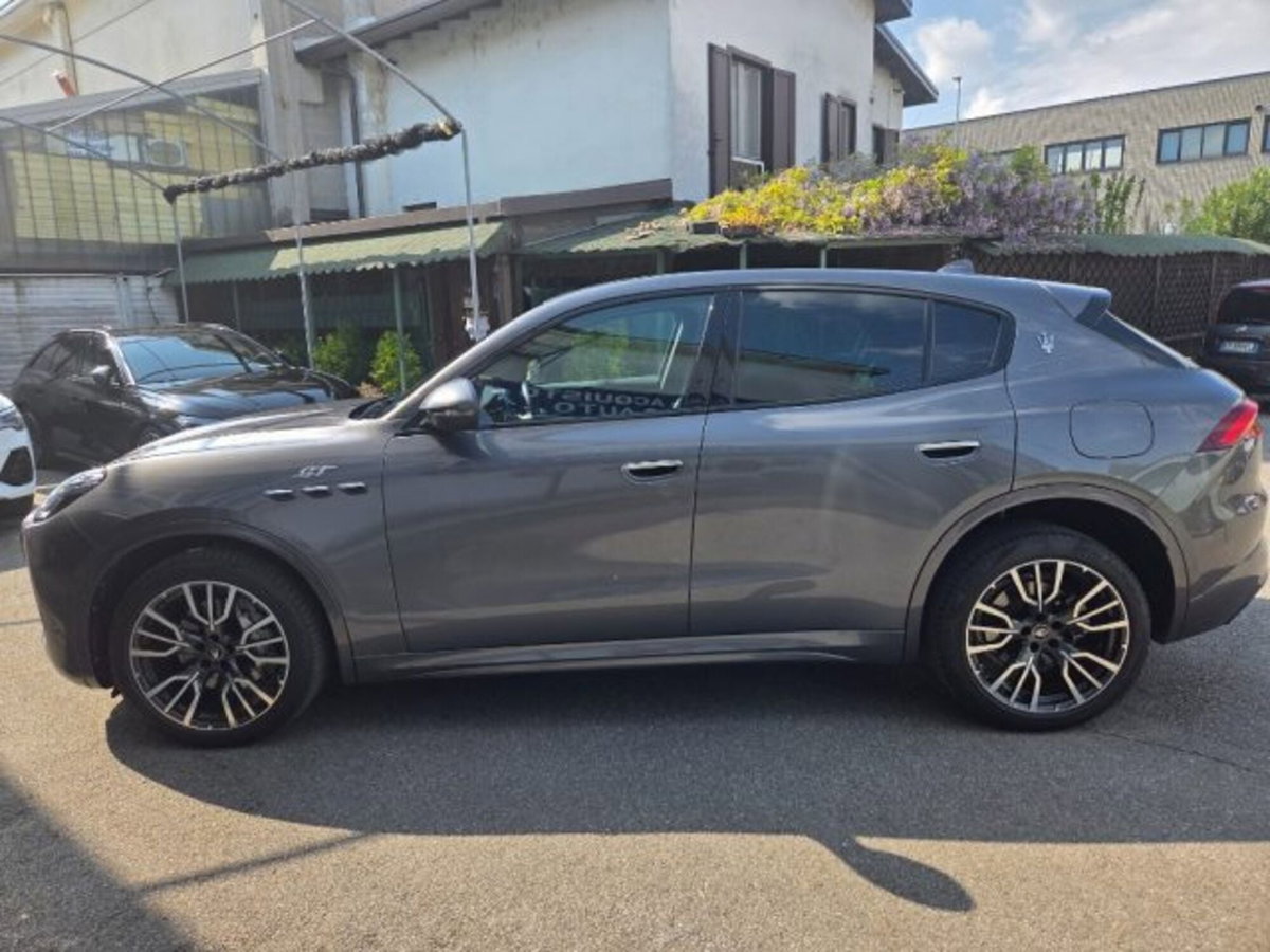 Maserati Grecale .0 mhev Grecale 250cv auto
