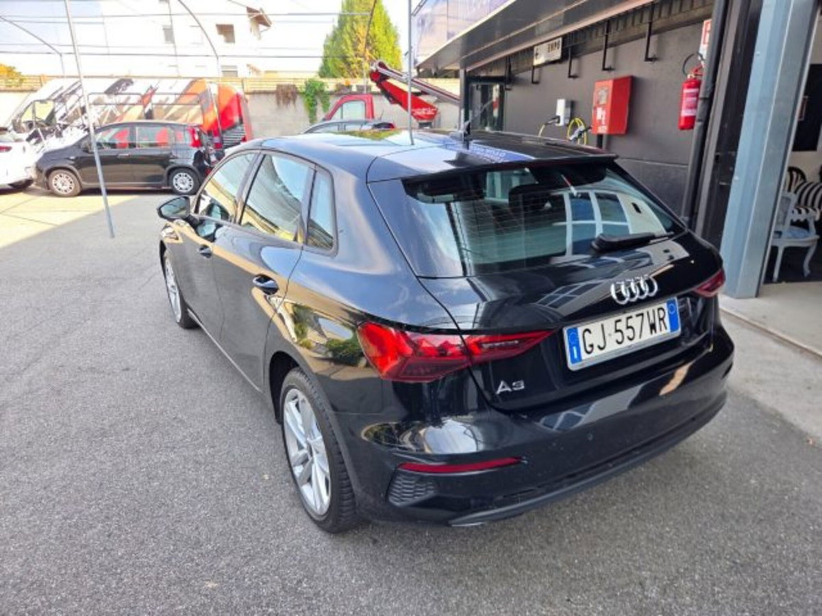 Audi A3 Sportback 40 TFSI e S tronic Business Advanced (8)