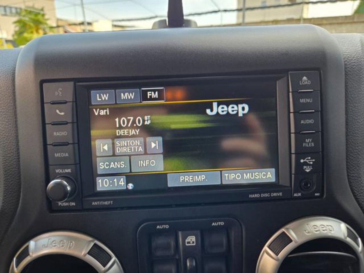 Jeep Wrangler Unlimited 3.6 V6 Rubicon Auto (11)
