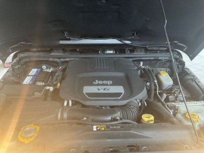 Jeep Wrangler Unlimited 3.6 V6 Rubicon Auto (15)