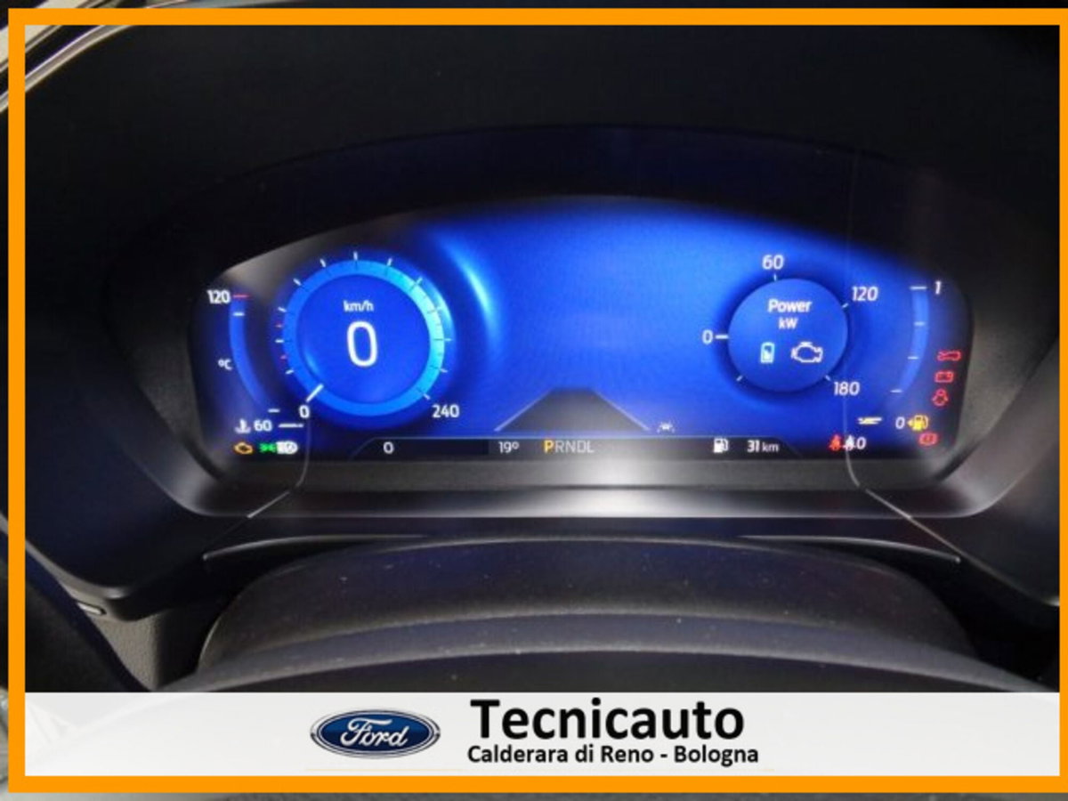 Ford Kuga 2.5 Full Hybrid 190 CV CVT 2WD ST-Line Design (16)